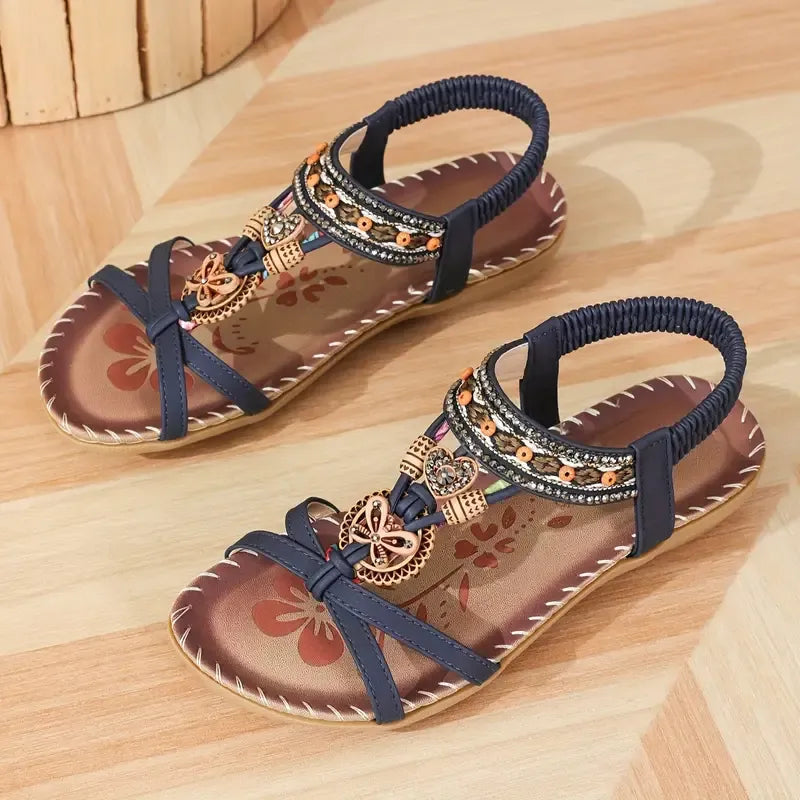 Luna | Elegante sandaler med blomster og sommerfugledetalje