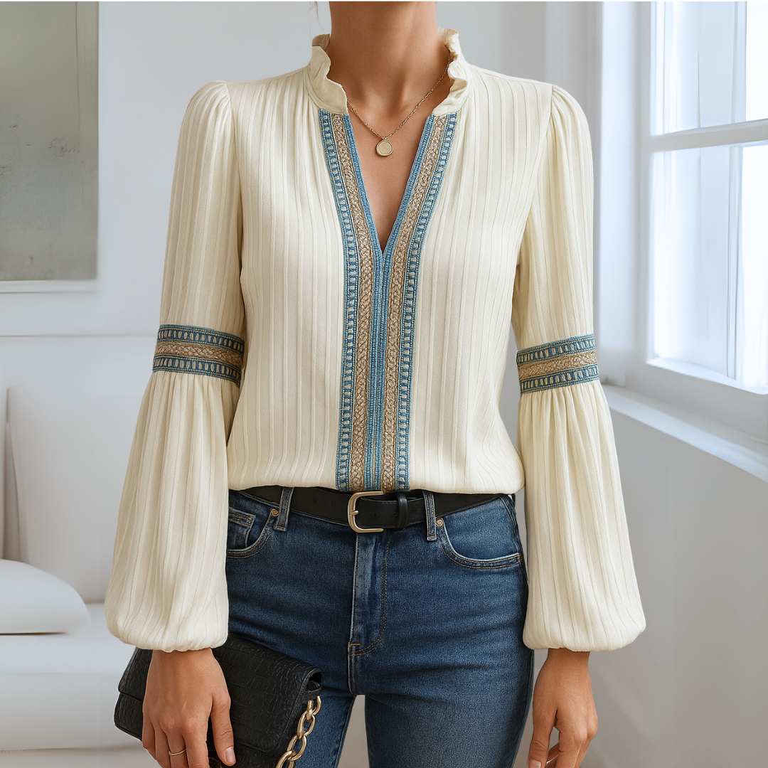 Petra™ | Blondebluse med V-hals
