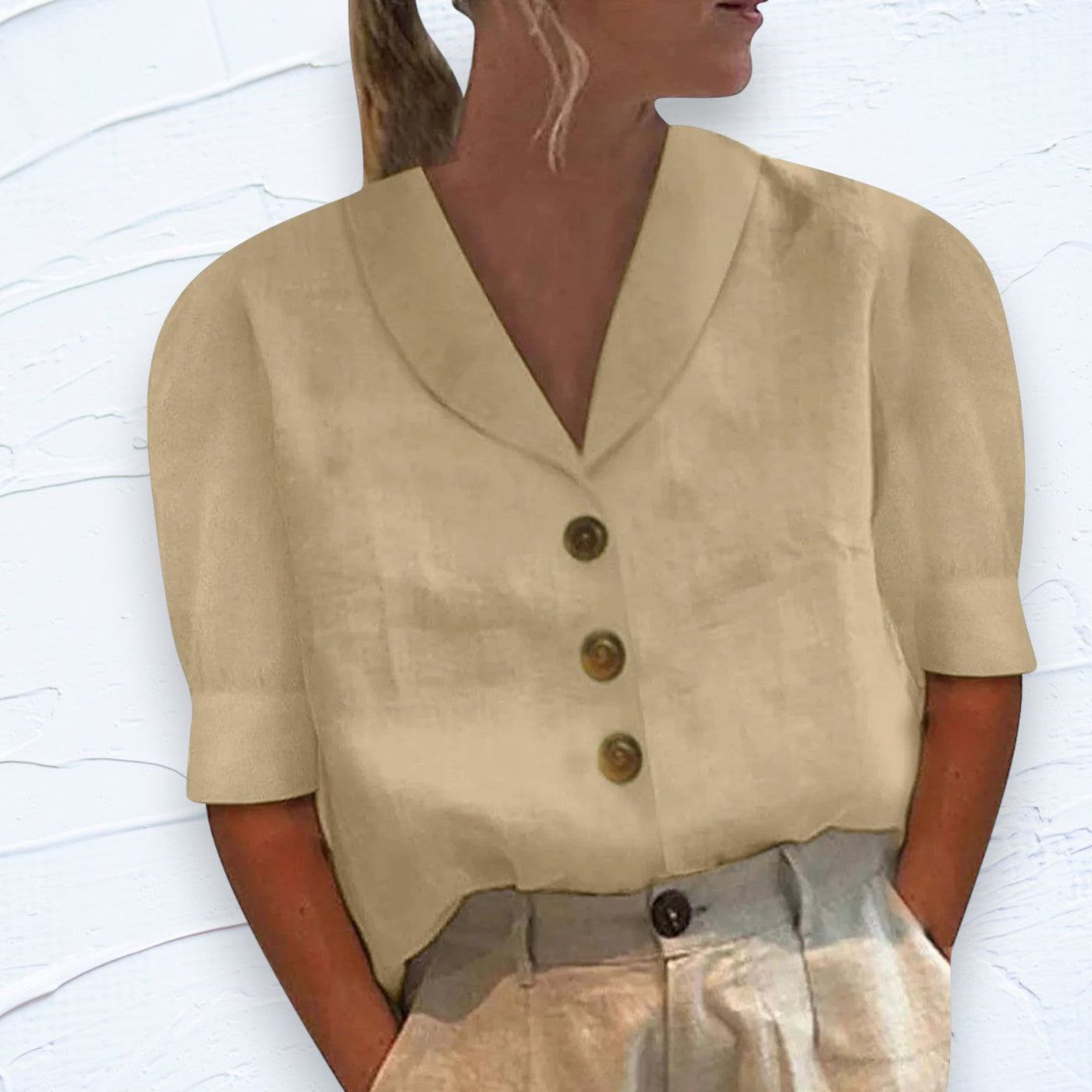 Elly™ | Retro Bluse med Store Knapper