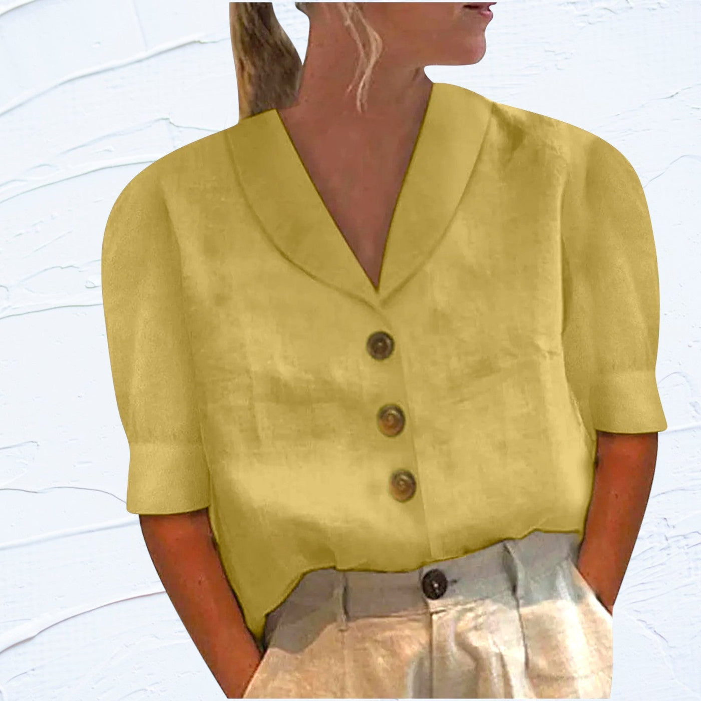 Elly™ | Retro Bluse med Store Knapper
