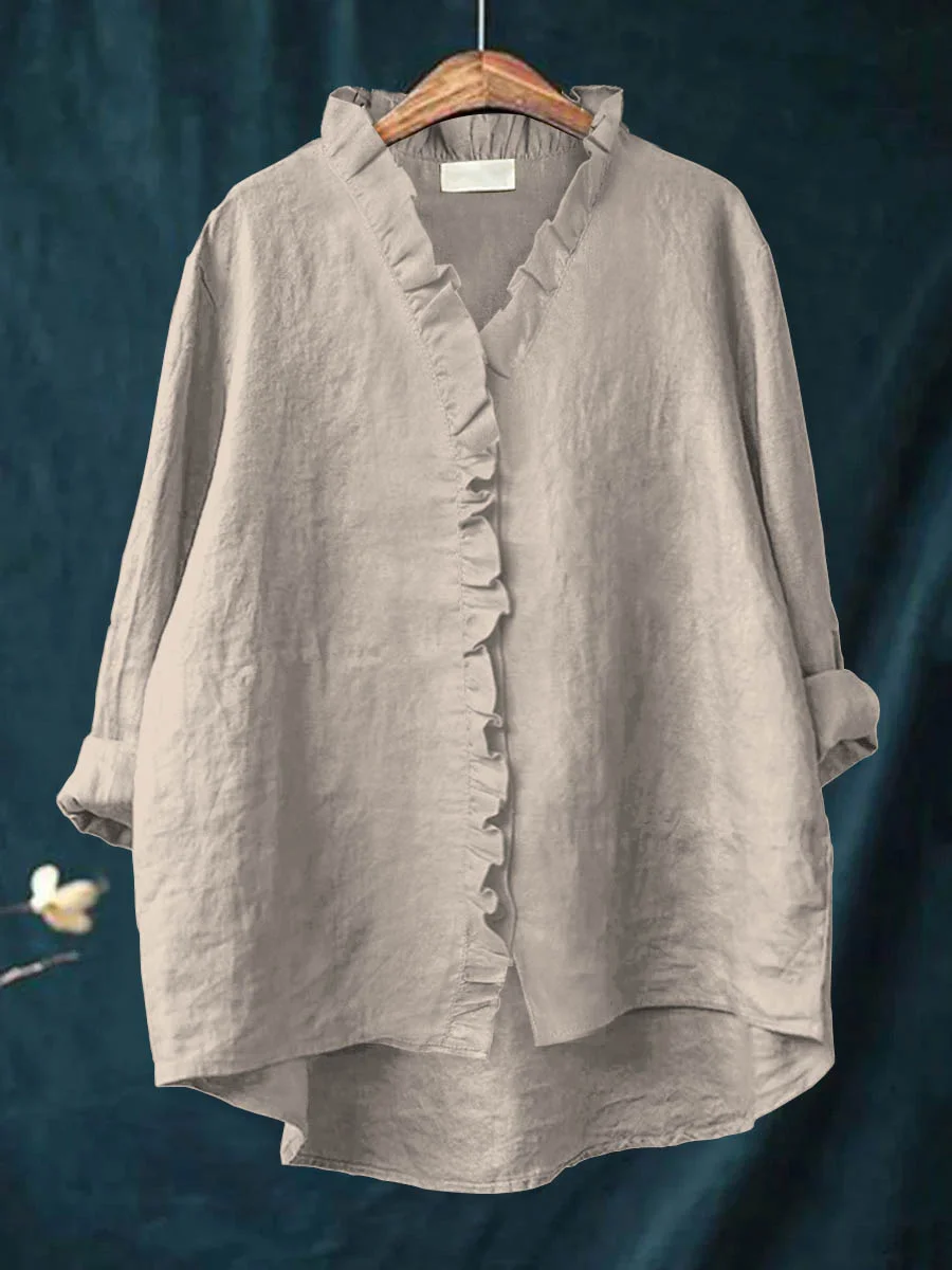 Alma™ | Blød V-Bluse med Flæsekant